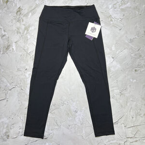 NWT Miraclesuit Tummy Control Crop Legging SIZE S Black Performance Pants